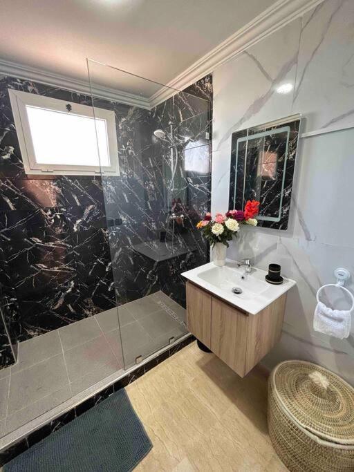 Appartement Haut Standing 3 Chambres Avec Terasse Quartier Gueliz Hivernage A Marrakech I19 Marrakesh Luaran gambar